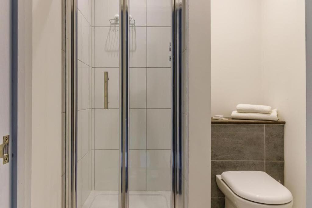 Oyo Ruby Pub & Hotel Okręg wyborczy Hove Zewnętrze zdjęcie